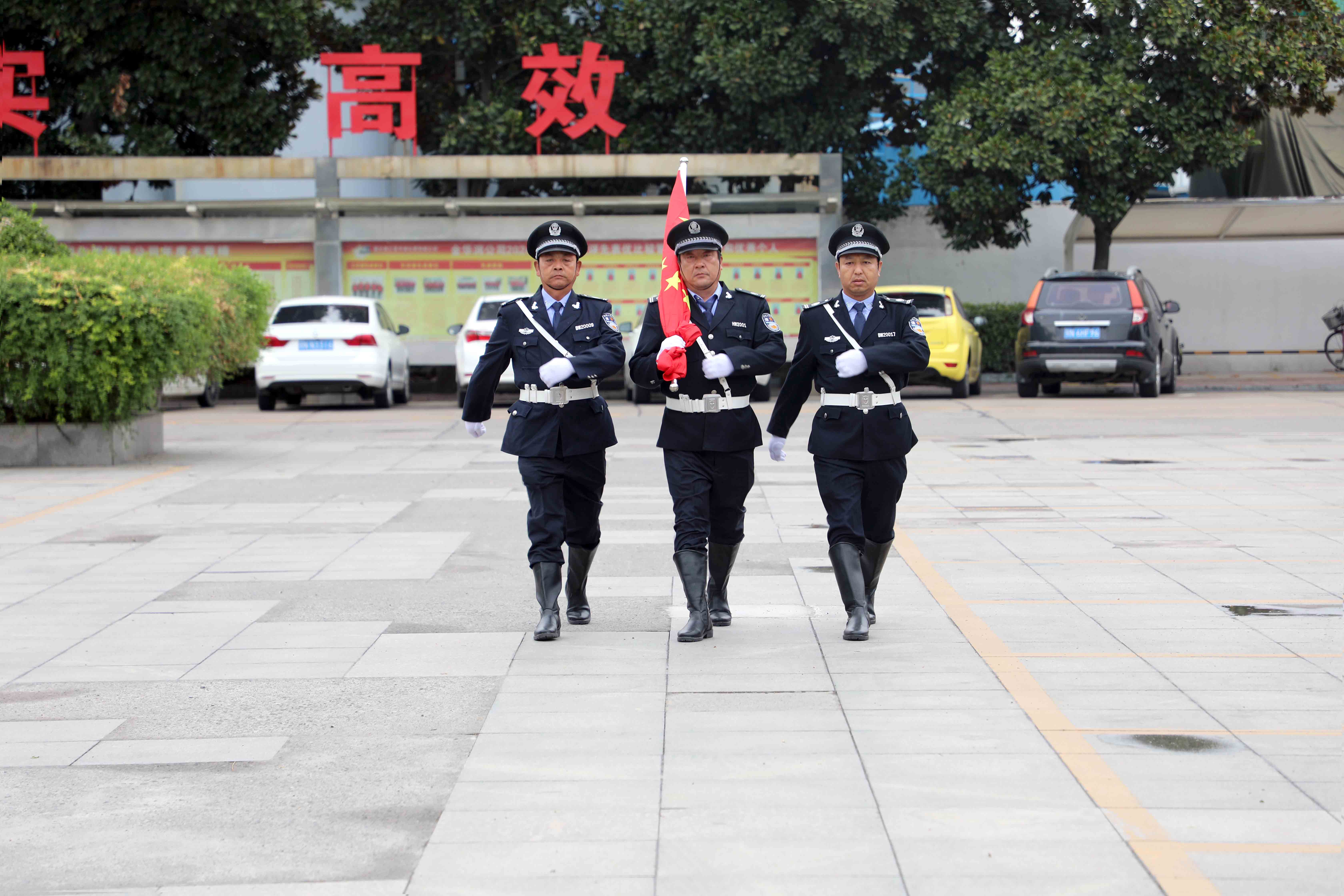 禮贊祖國(guó)慶國(guó)慶  踔厲奮發(fā)新征程