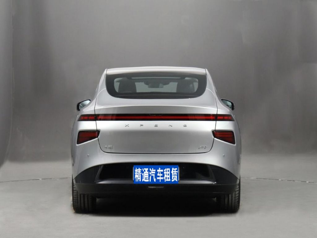小鵬汽車-小鵬汽車P7