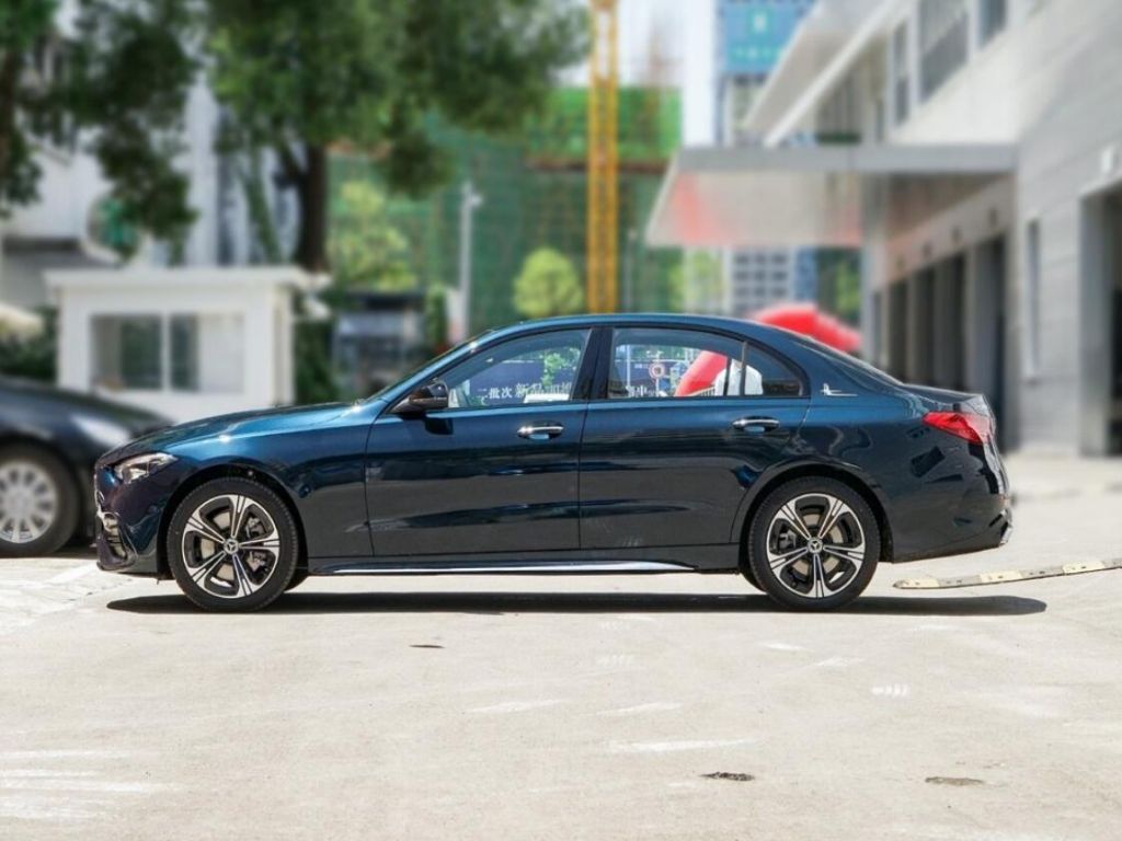 奔馳C級2022款 C 260 L 皓夜運動版