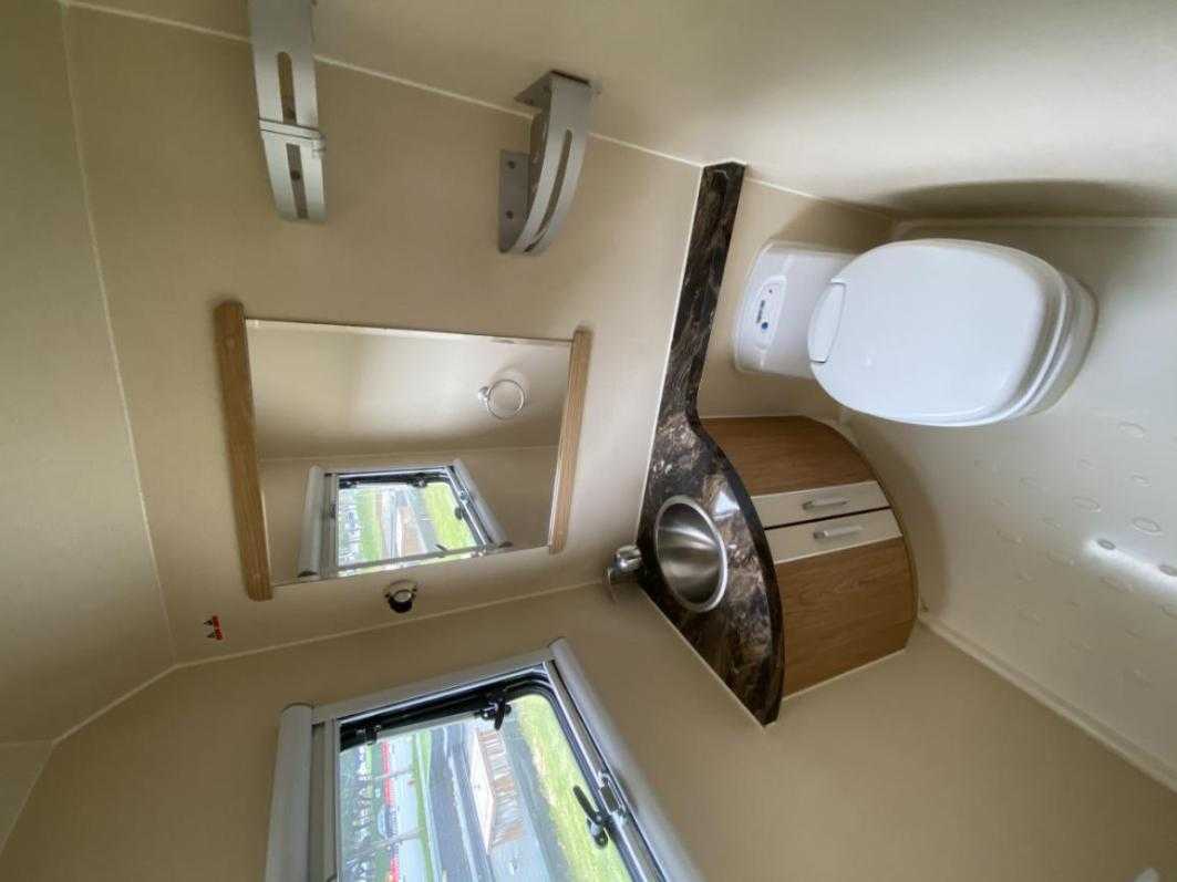 亞特依維柯C型 手動擋 6座